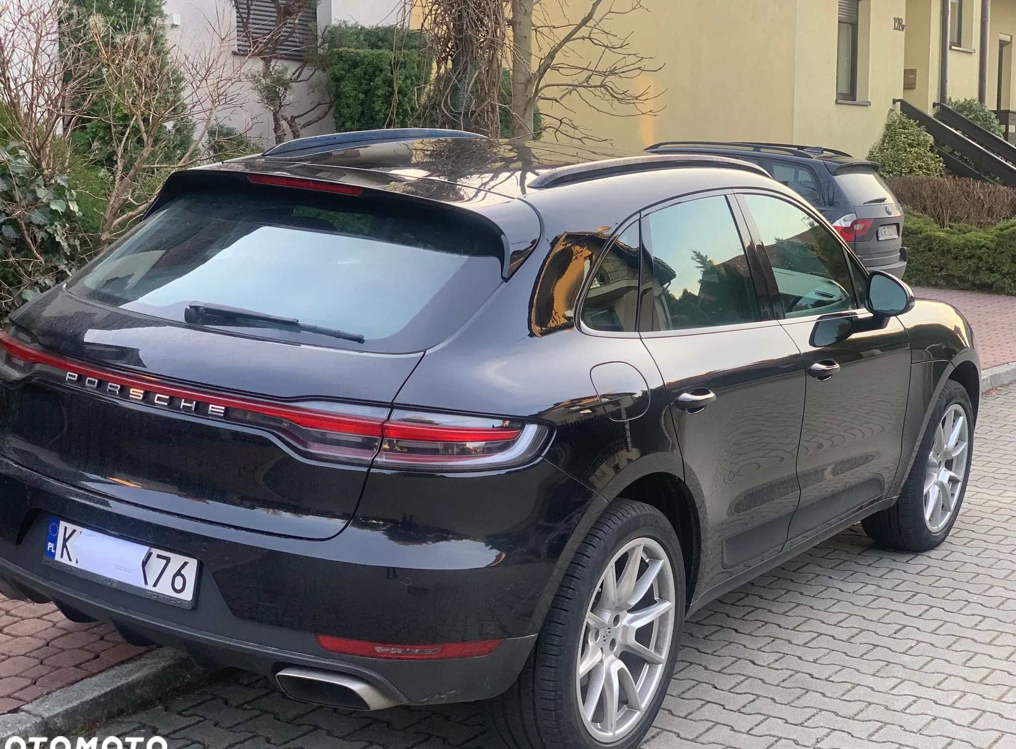 Porsche Macan cena 220000 przebieg: 80000, rok produkcji 2019 z Katowice małe 232